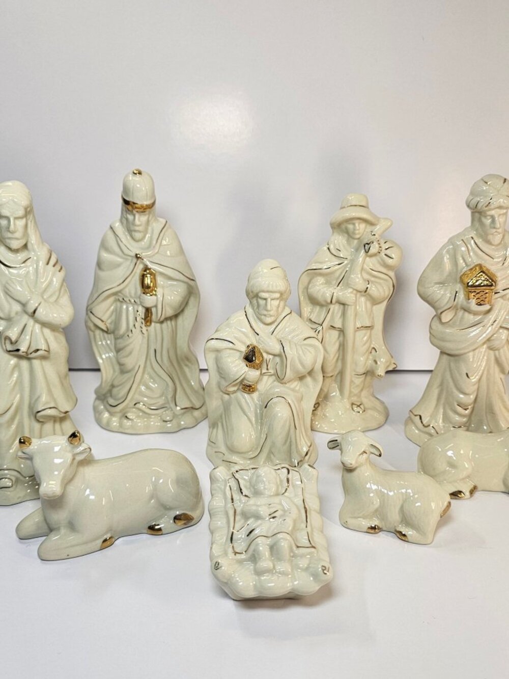White Ceramic Nativity Set 9 Pc Gold Trim Christmas Holiday Decor